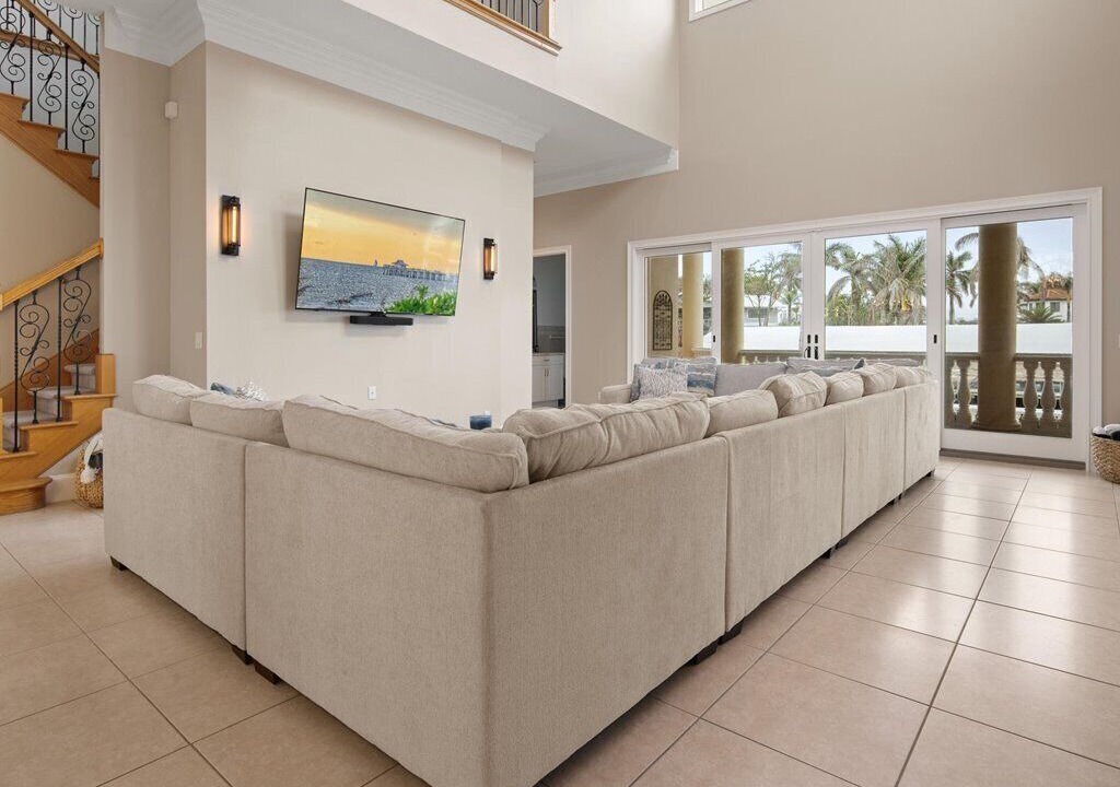Photo of Livingroom in Connors