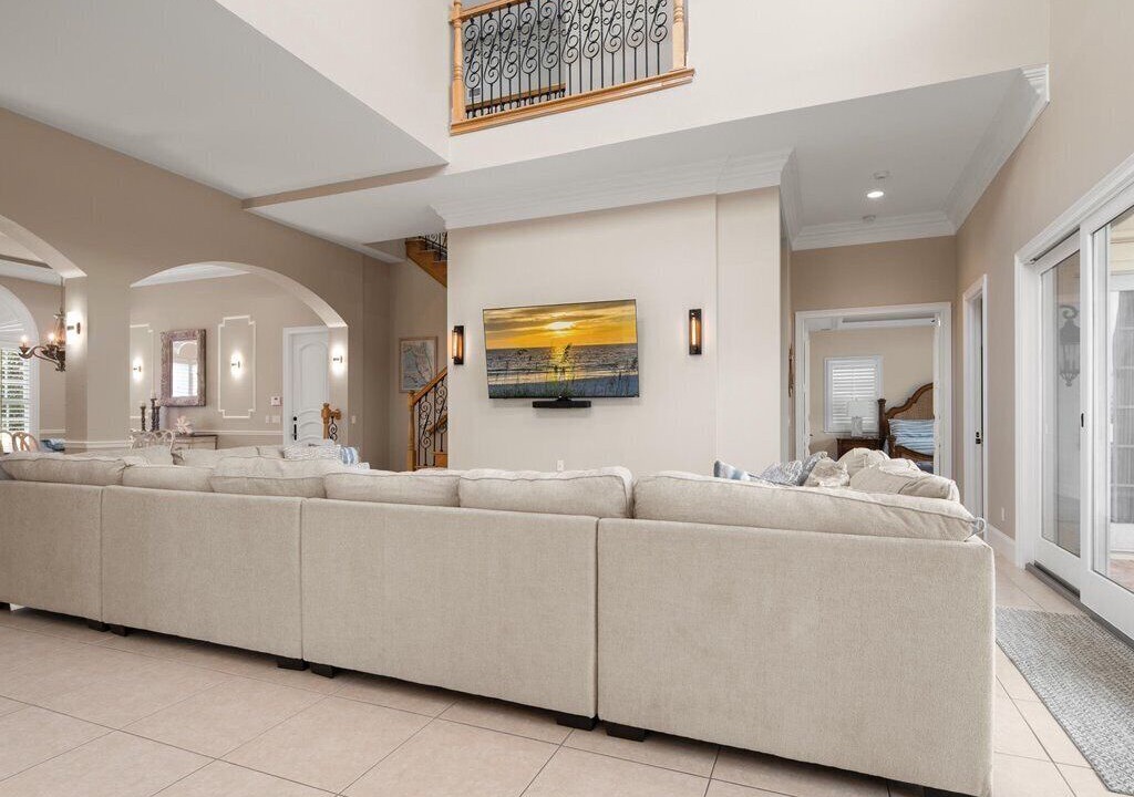 Photo of Livingroom in Connors