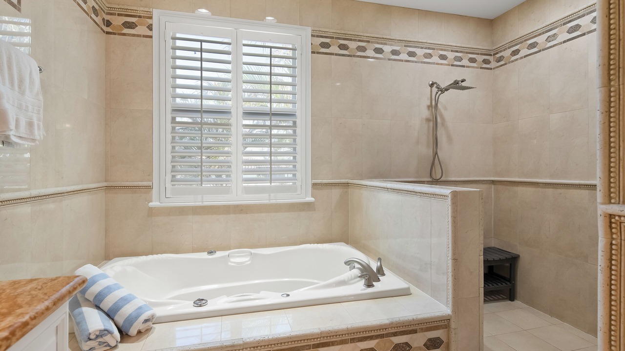 Photo of Bathroom in Connors