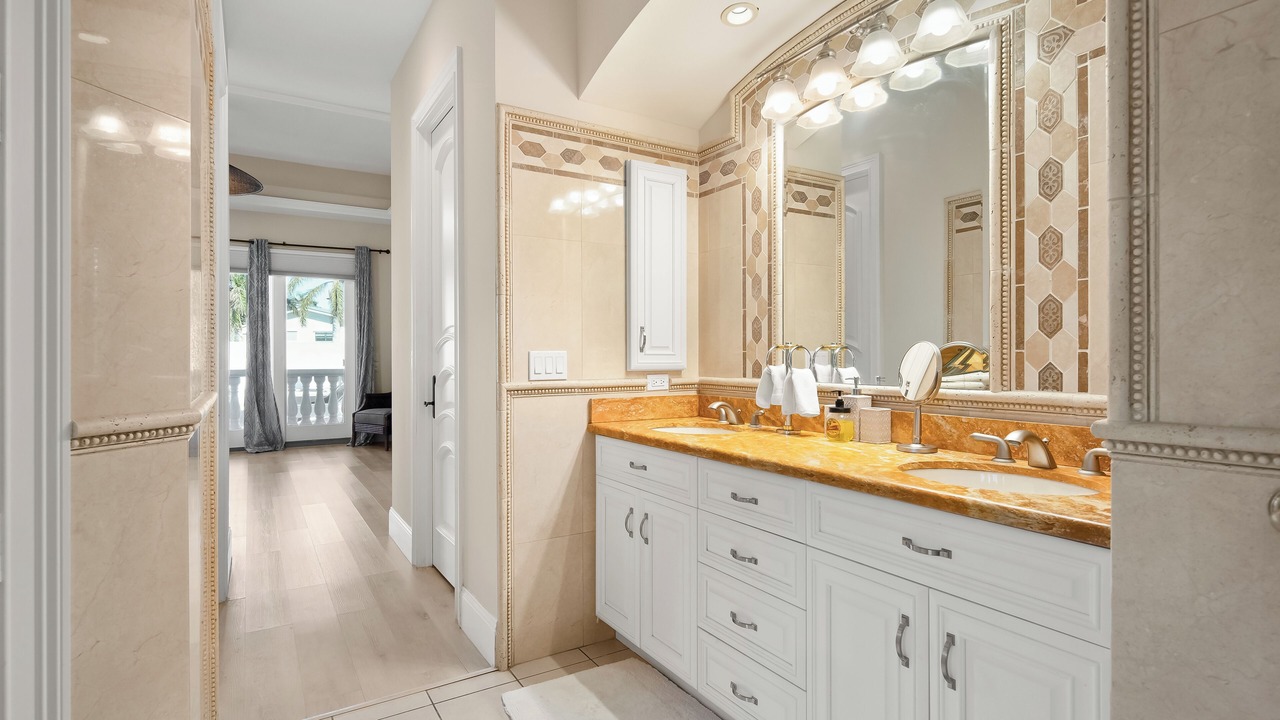 Photo of Bathroom in Connors
