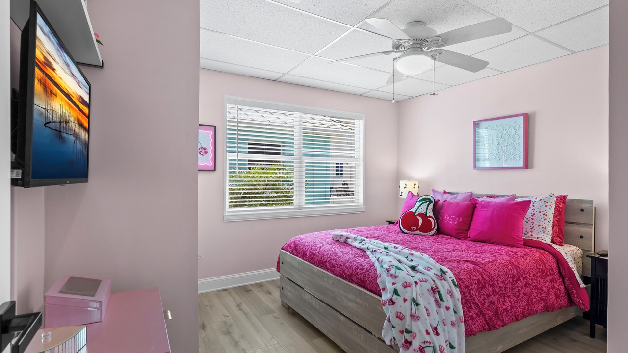 Photo of Bedroom in Redington Shores