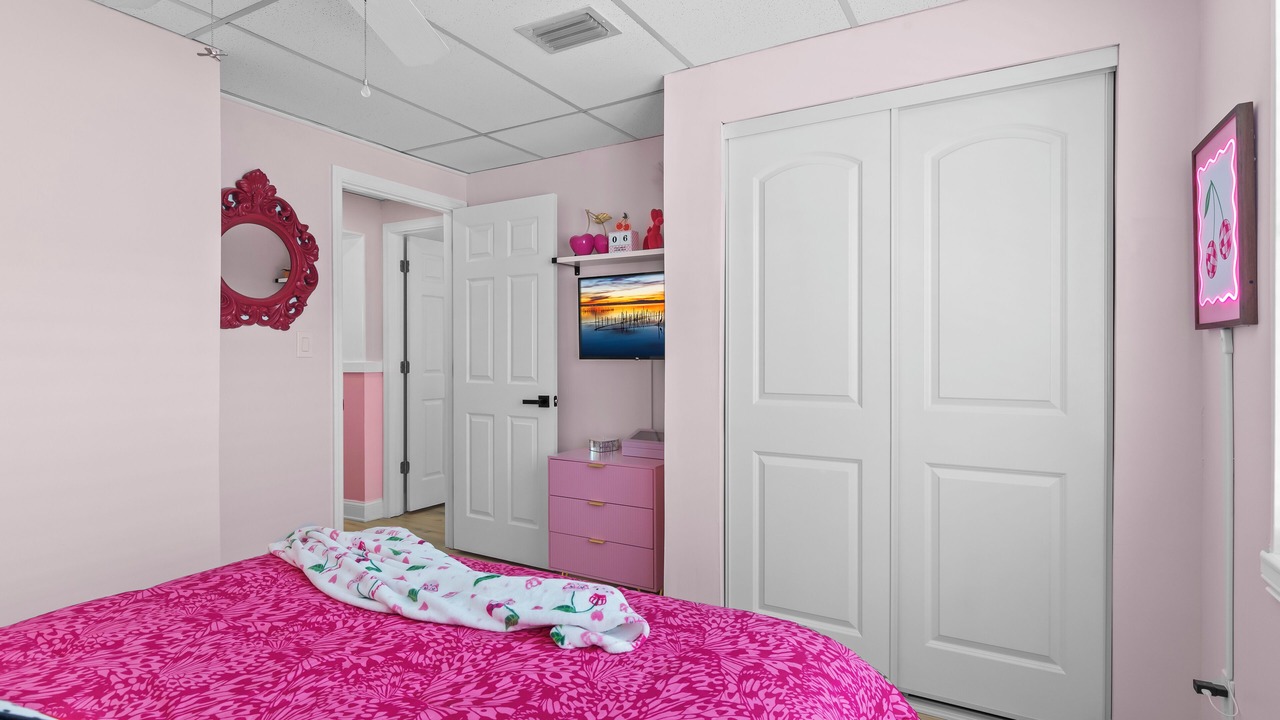 Photo of Bedroom in Redington Shores
