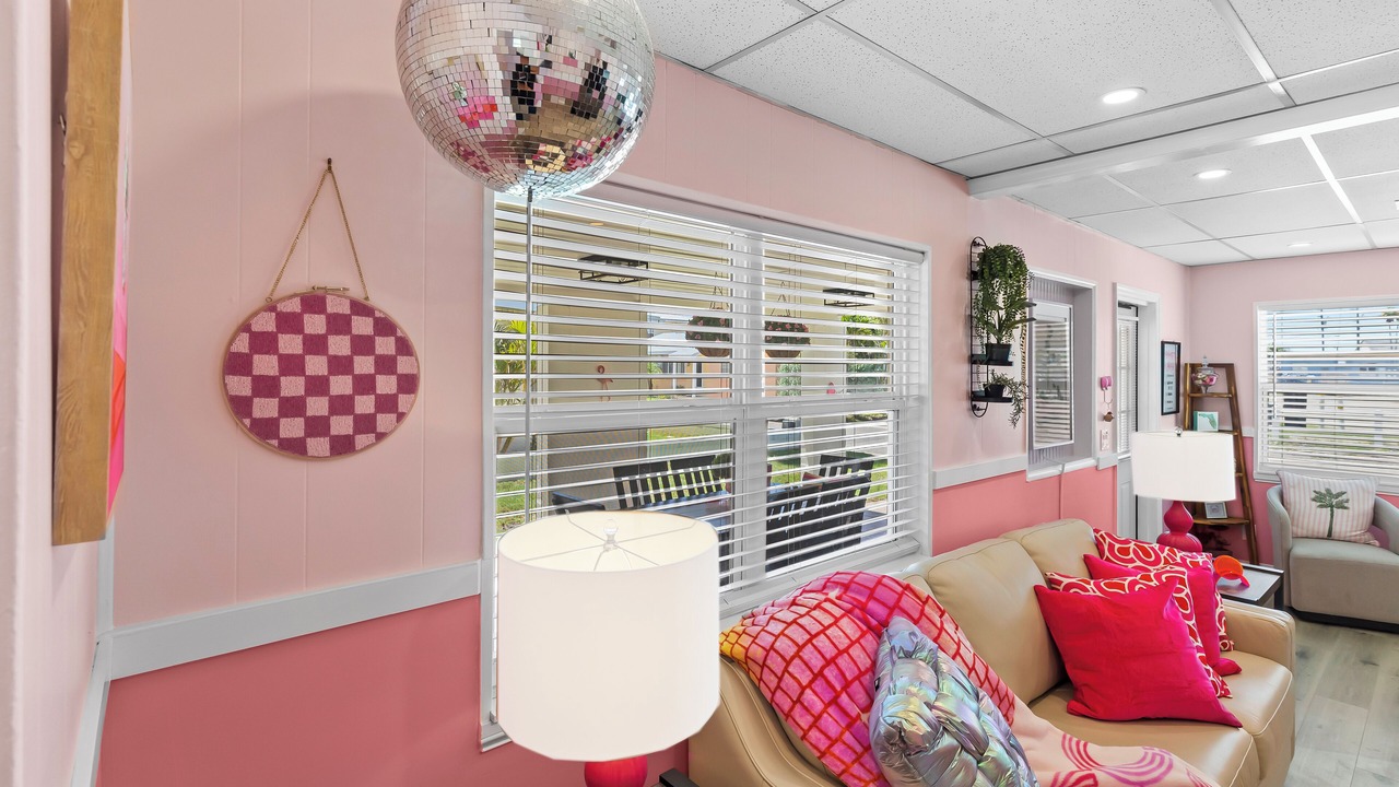 Photo of Livingroom in Redington Shores