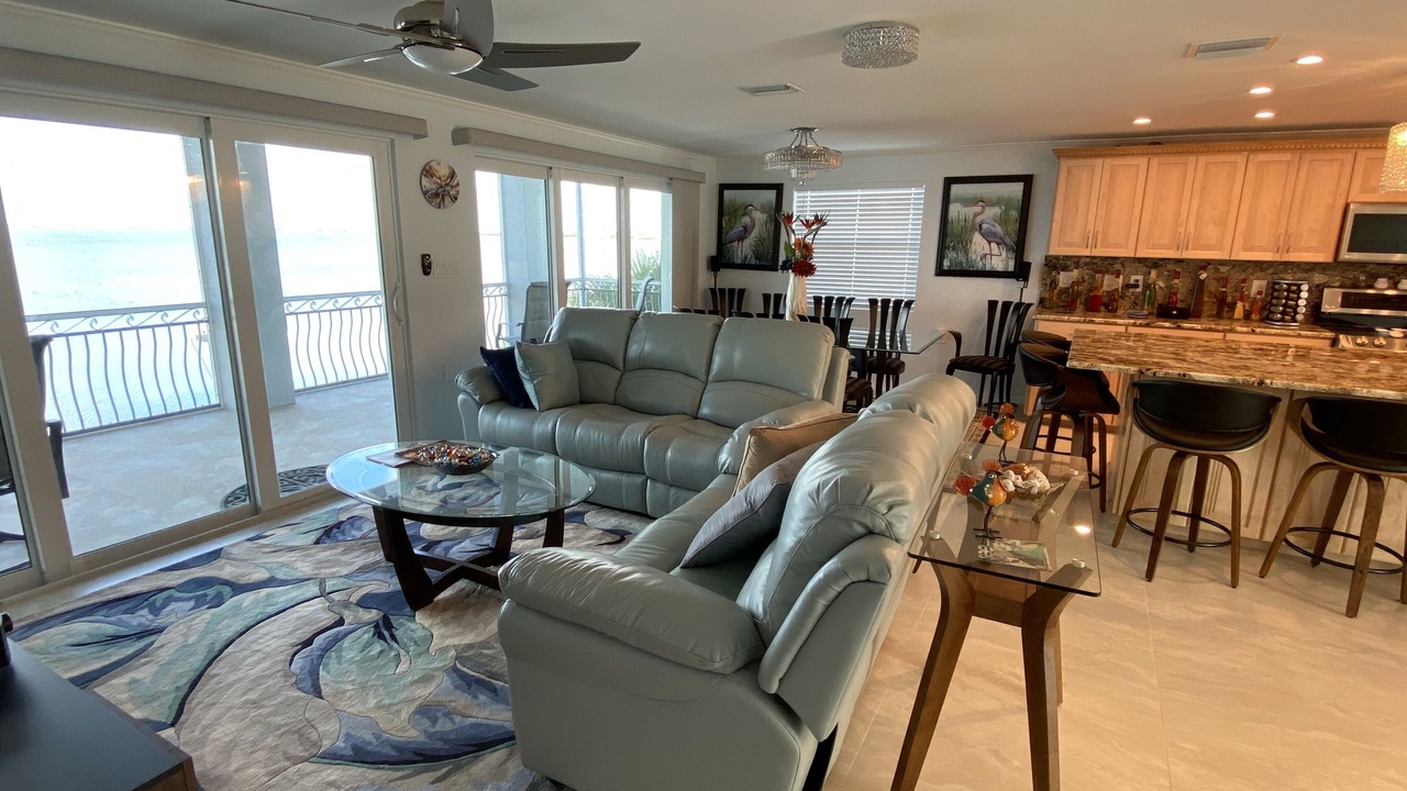 Photo of Livingroom in Cutthroat Harbor Estates
