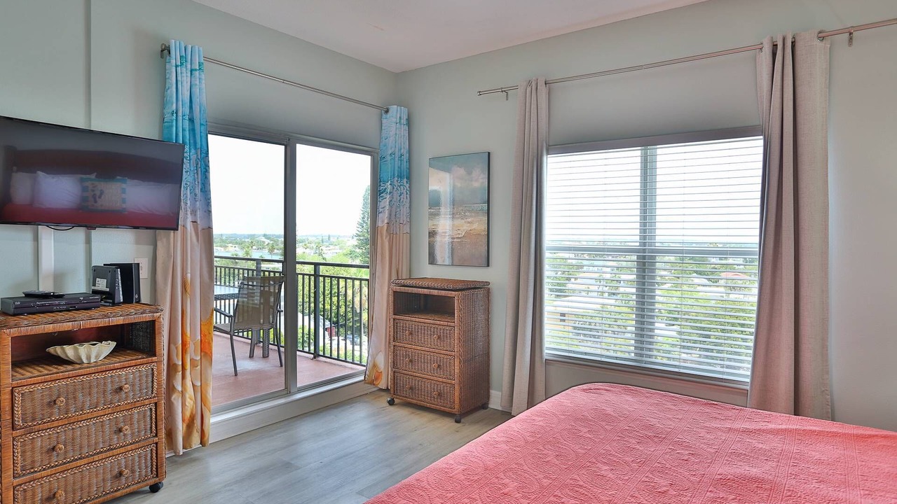 Photo of Bedroom in Madeira Beach