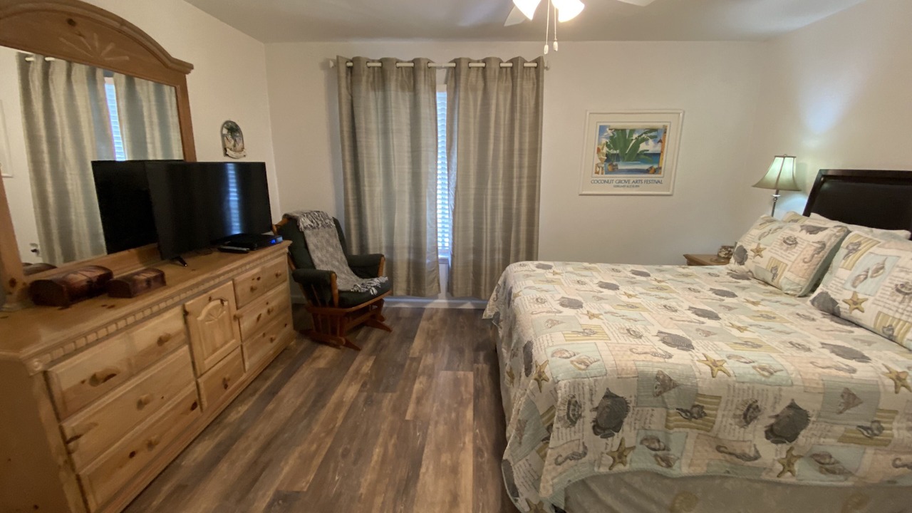 Photo of Bedroom in Bayview