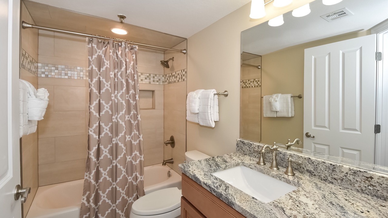Photo of Bathroom in Holiday Isle