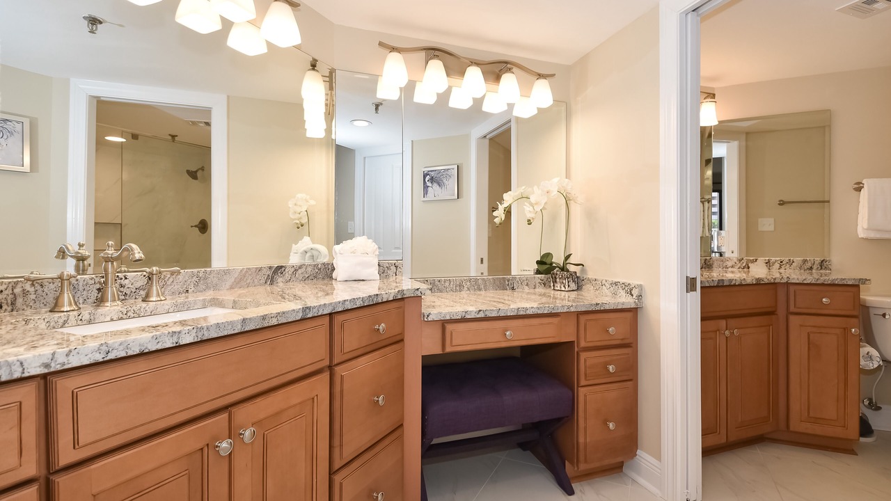 Photo of Bathroom in Holiday Isle