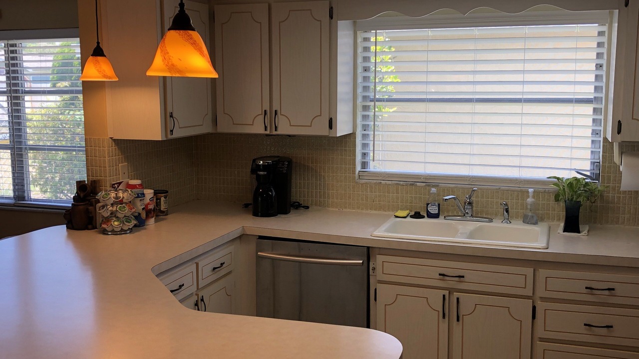 Photo of Kitchen in Regency Park