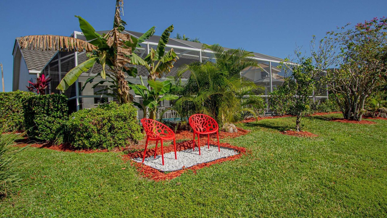 Photo of Outdoor in Crown Pointe