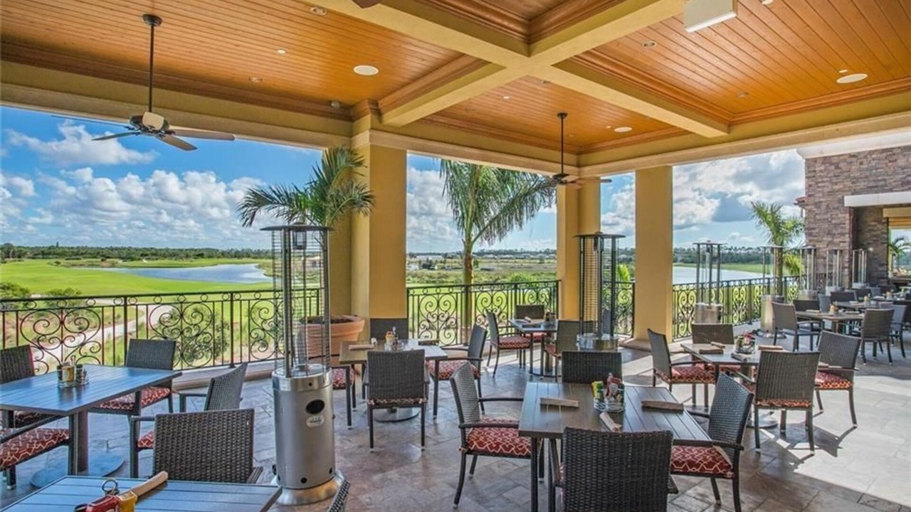 Photo of Outdoor in Naples
