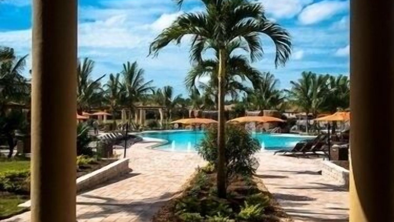 Photo of Outdoor in Naples