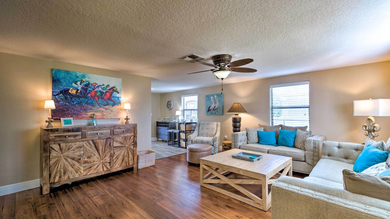 Photo of Bedroom in Hudson Beach Estates