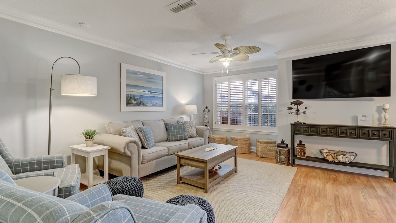 Photo of Livingroom in Amelia City