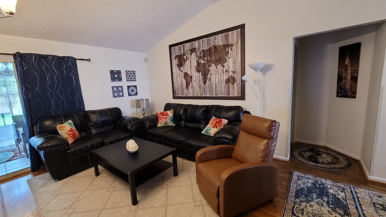 Photo of Livingroom in Sandalwood