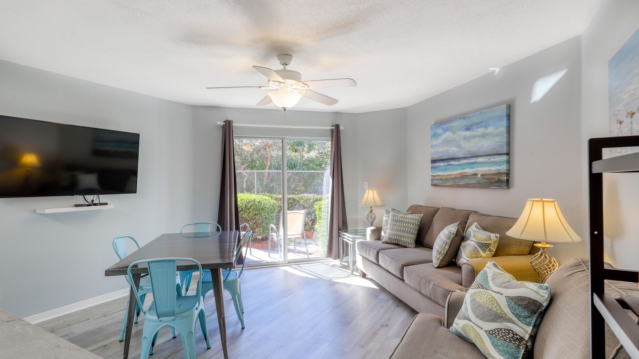Photo of Livingroom in Fort Walton Beach - Destin