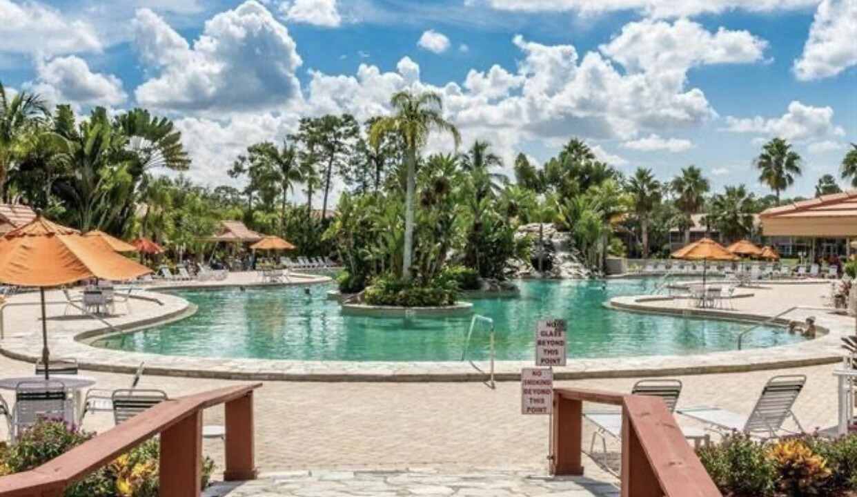 Photo of Outdoor in Naples