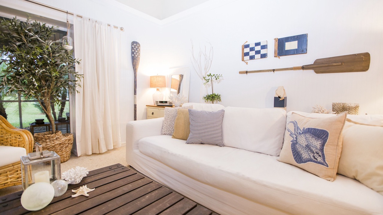 Photo of Livingroom in Fountain Lakes