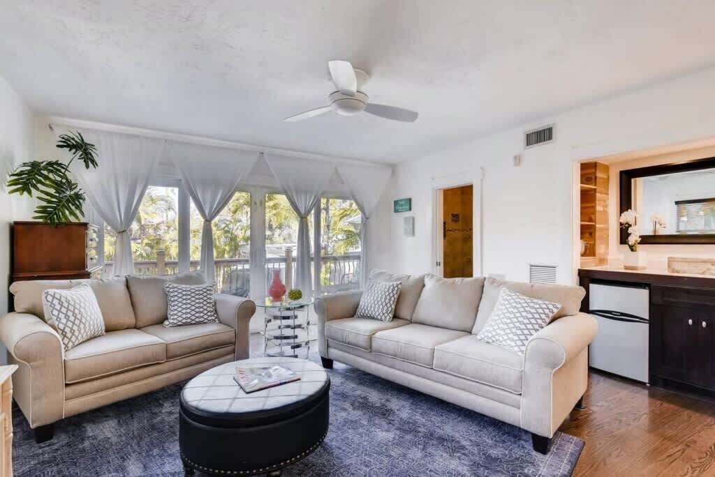 Photo of Bedroom in Flamingo Parks