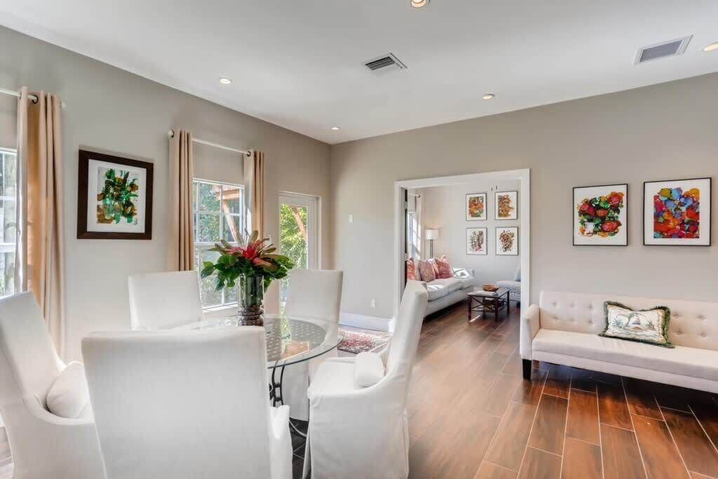 Photo of Livingroom in Grandview Heights