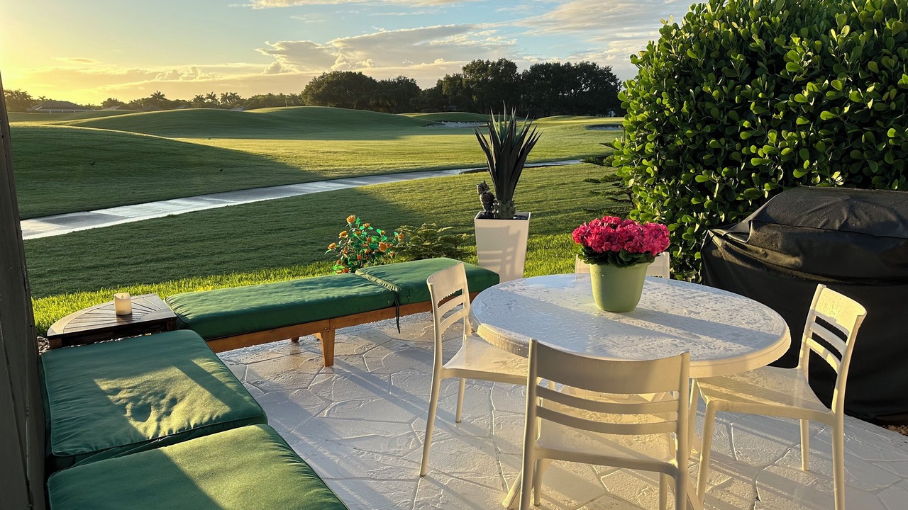 Photo of Outdoor in Falcons Glen