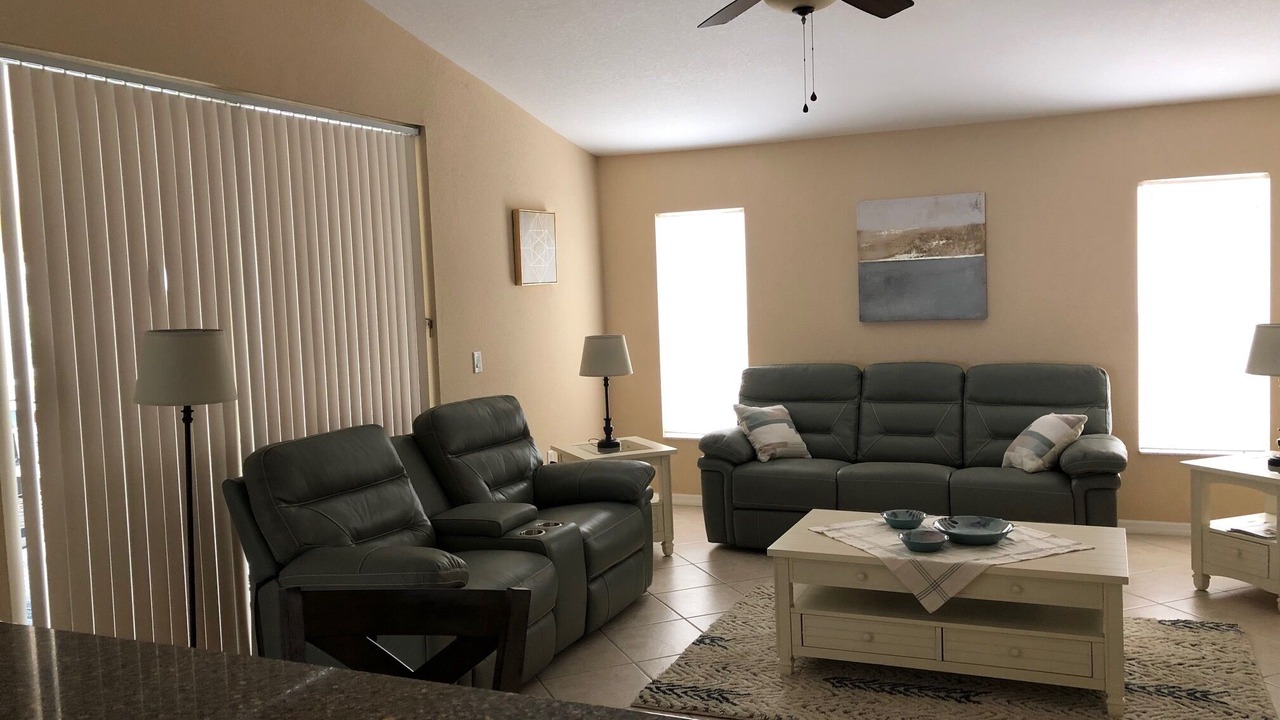Photo of Livingroom in Burnt Store