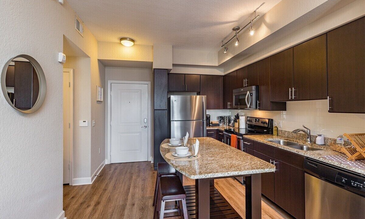 Photo of Kitchen in Carver City - Lincoln Gardens
