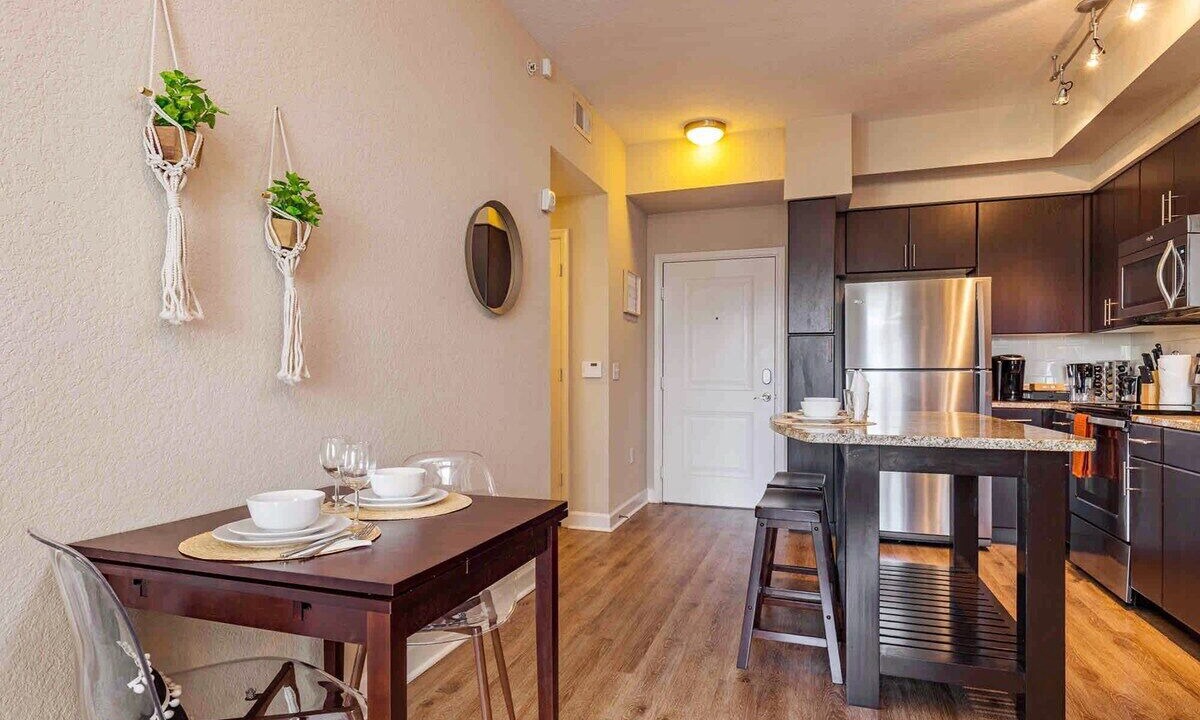 Photo of Kitchen in Carver City - Lincoln Gardens