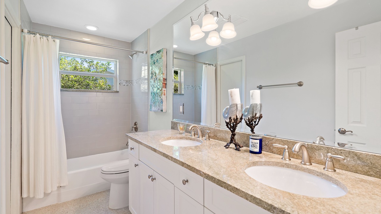 Photo of Bathroom in Florida North Atlantic Coast