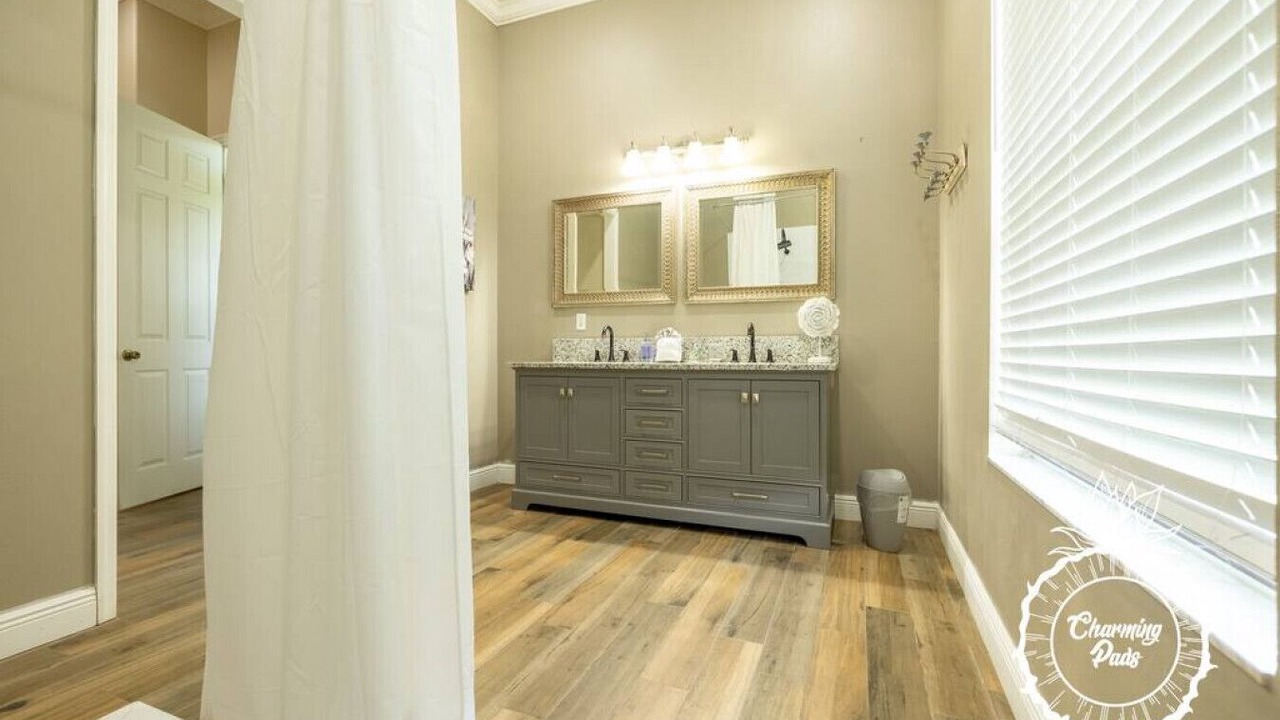 Photo of Bathroom in Oviedo