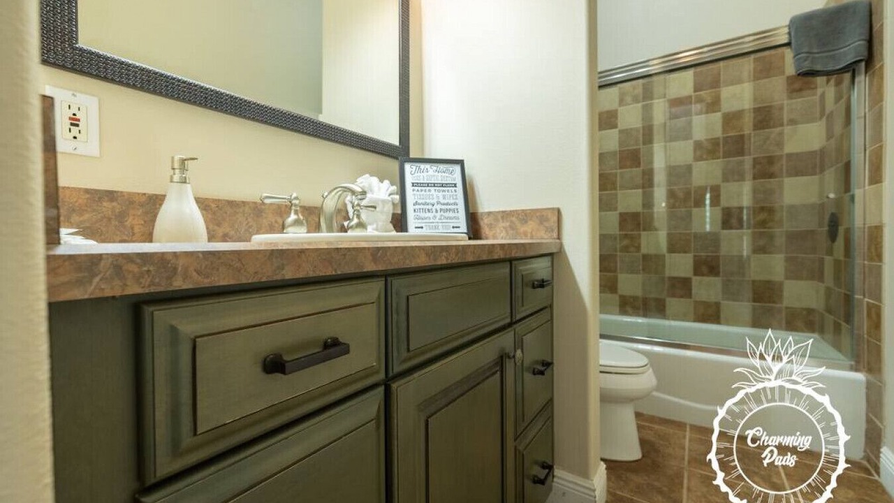 Photo of Bathroom in Oviedo
