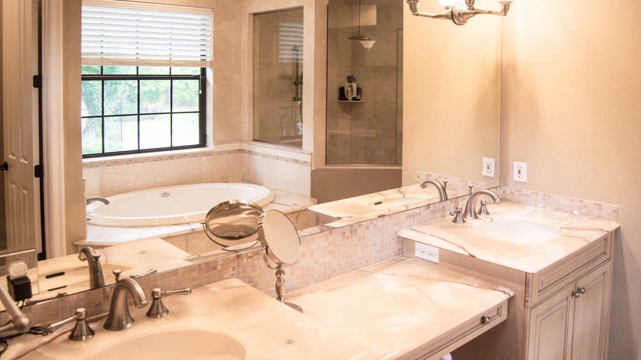 Photo of Bathroom in Bay Isle