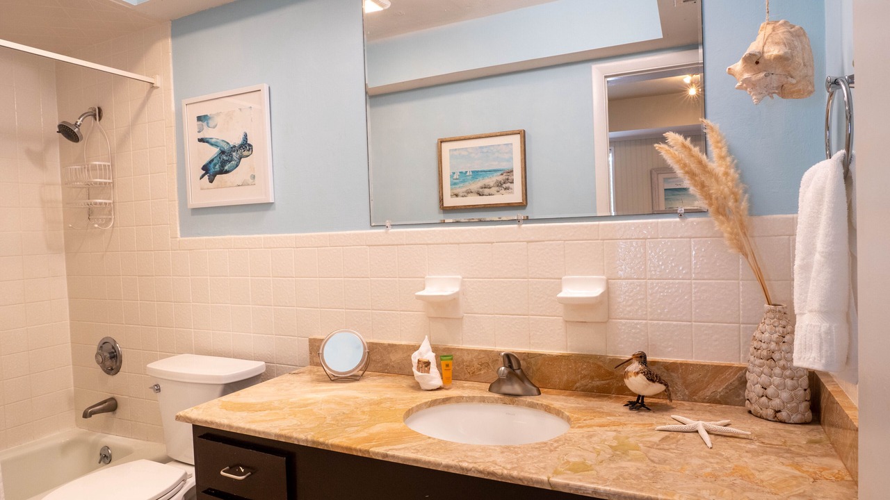 Photo of Bathroom in Holmes Beach