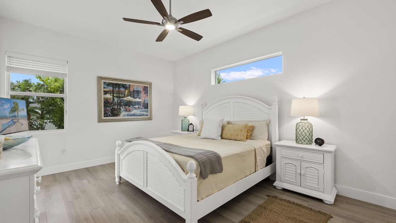Photo of Bedroom in Naples Park