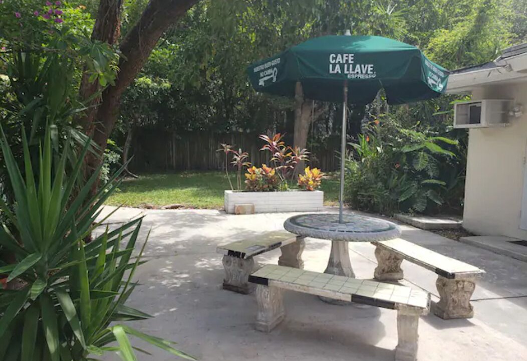 Photo of Outdoor in Lake Ridge