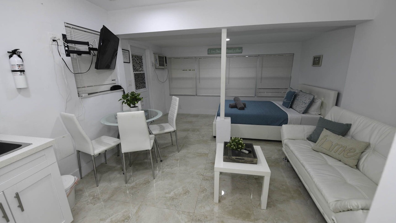 Photo of Bedroom in Lake Ridge