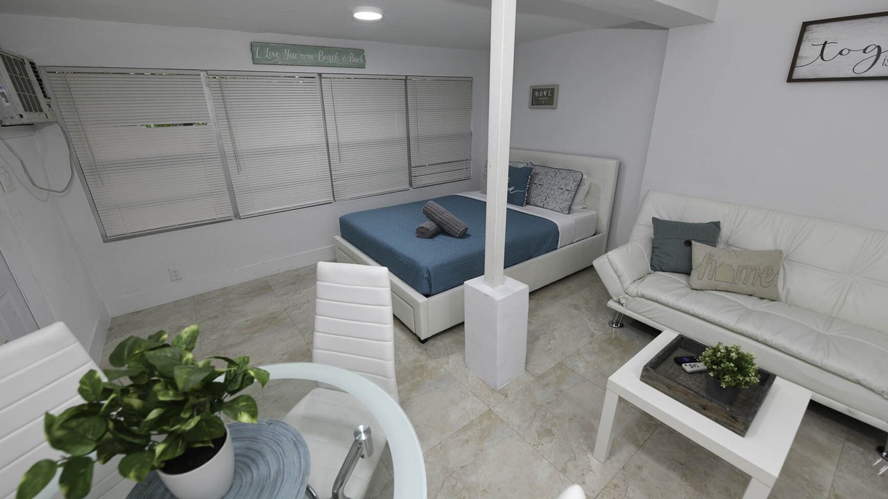 Photo of Bedroom in Lake Ridge