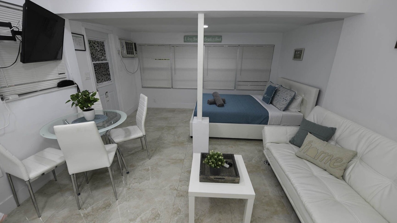 Photo of Bedroom in Lake Ridge