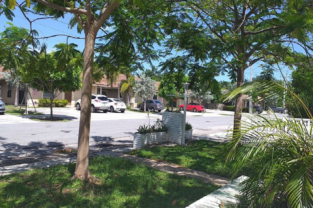 Photo of Outdoor in Lake Ridge
