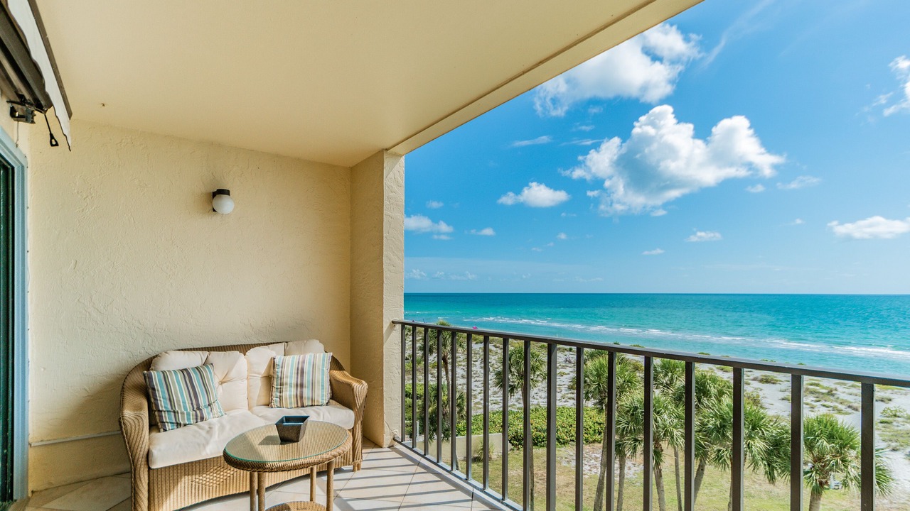 Photo of Outdoor in Golden Beach