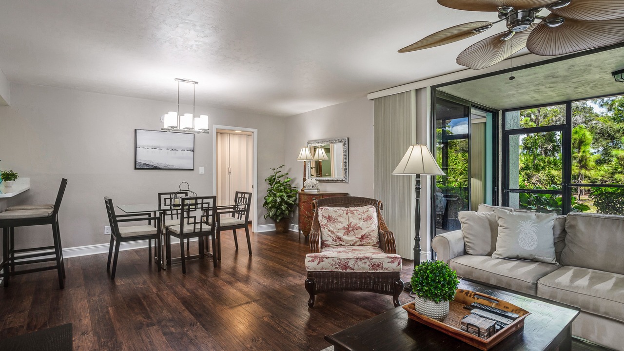 Photo of Livingroom in Bonita Bay