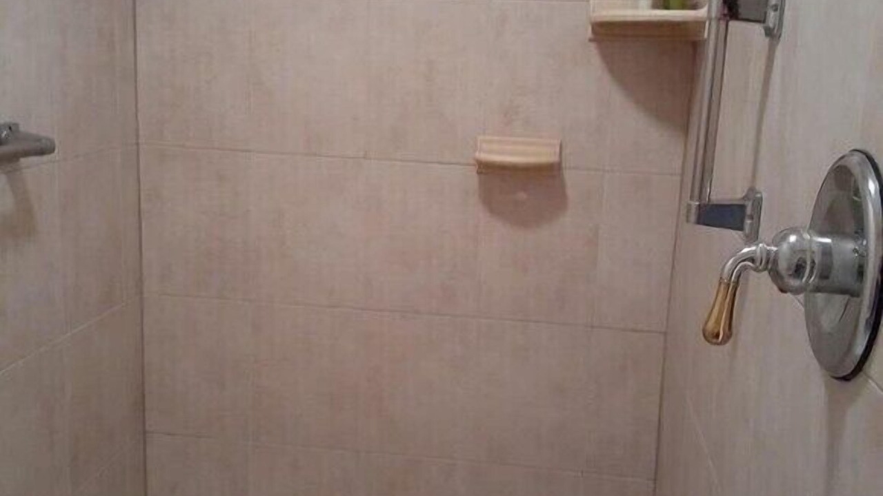 Photo of Bathroom in Daytona Beach
