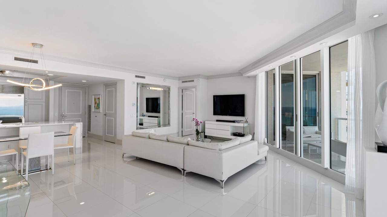 Photo of Livingroom in Florida North Atlantic Coast