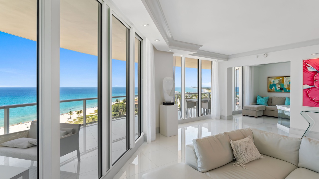 Photo of Livingroom in Florida North Atlantic Coast