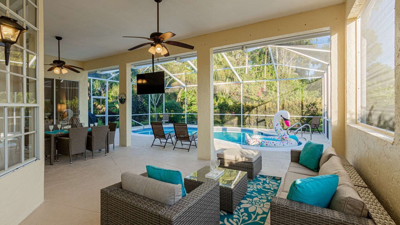 Photo of Outdoor in Crown Pointe