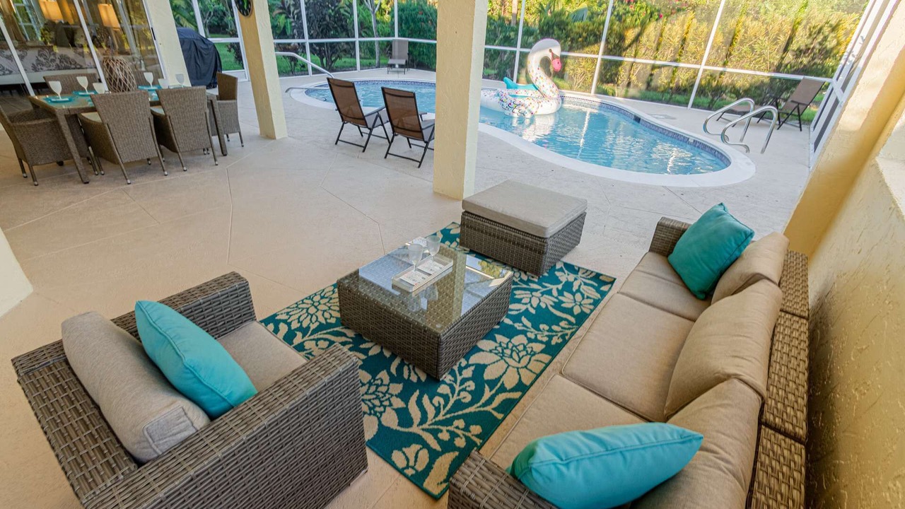 Photo of Outdoor in Crown Pointe