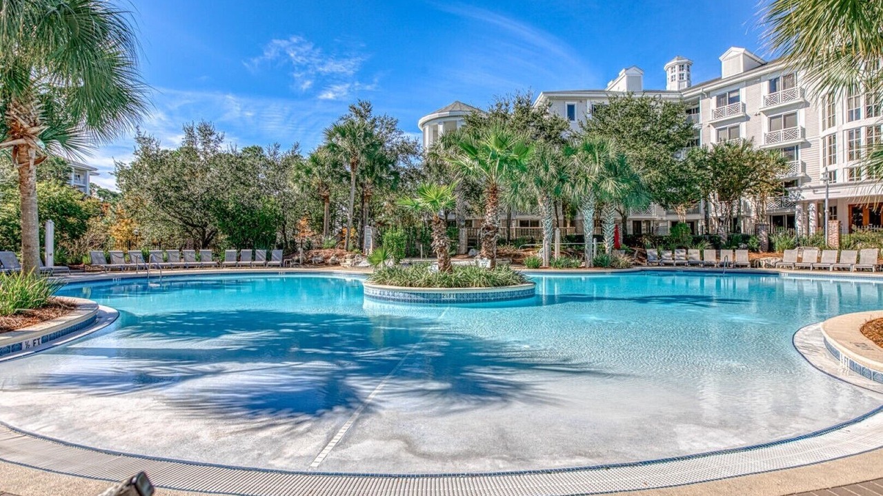 Photo of Outdoor in Baytowne Wharf