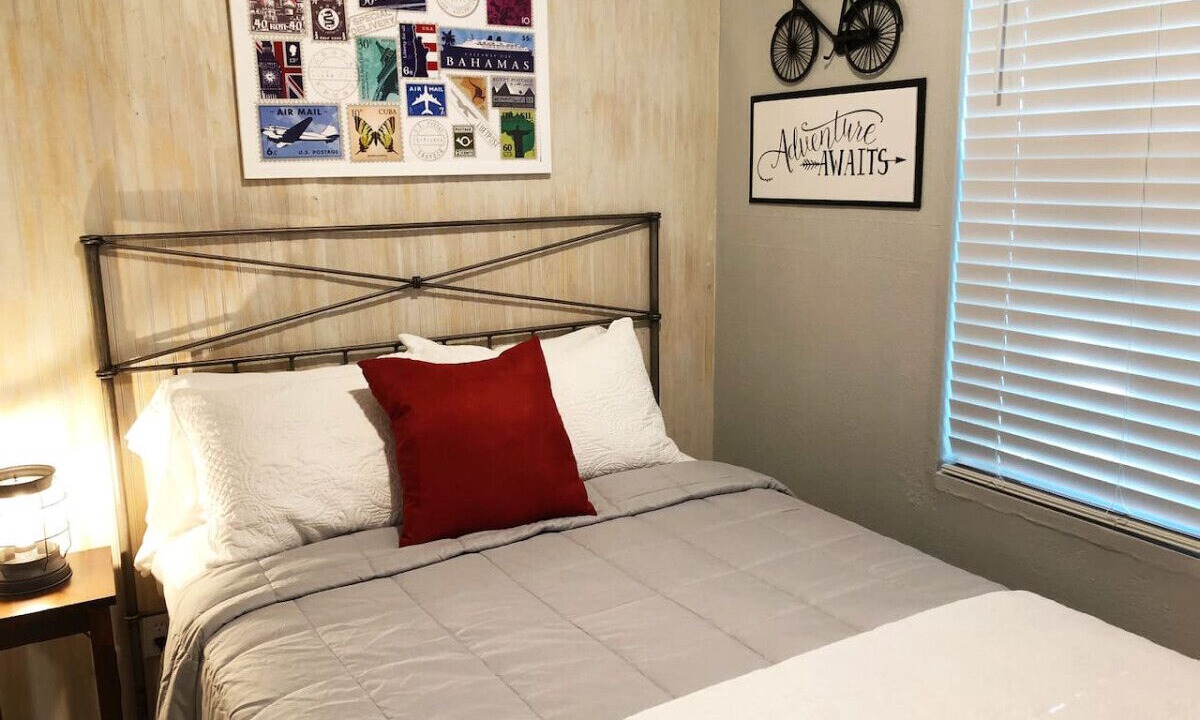 Photo of Bedroom in Downtown Dunedin