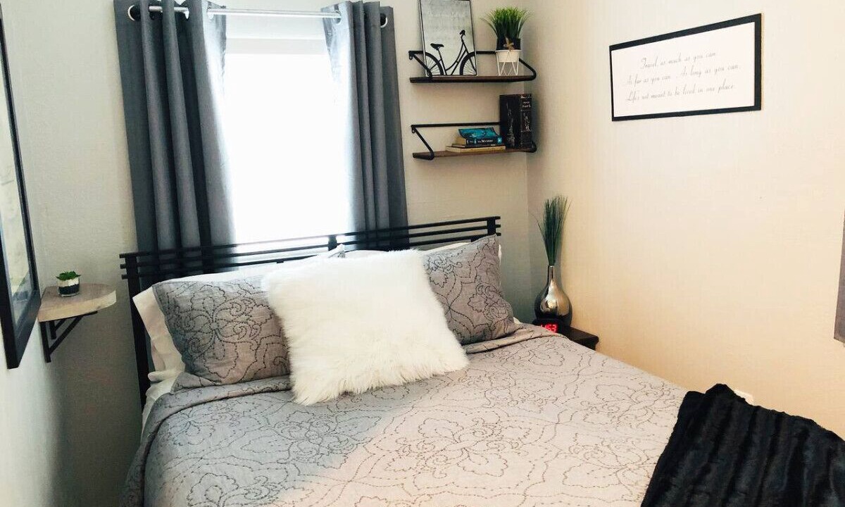 Photo of Bedroom in Downtown Dunedin