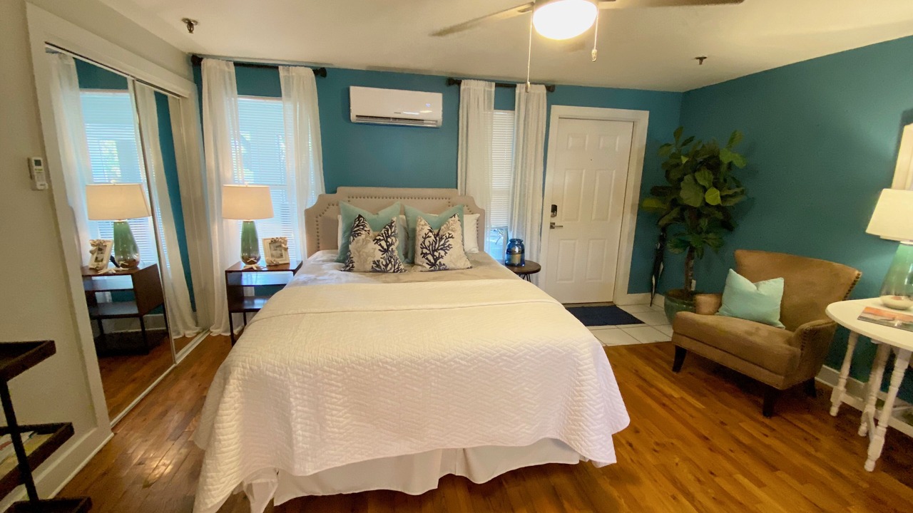 Photo of Bedroom in Safety Harbor